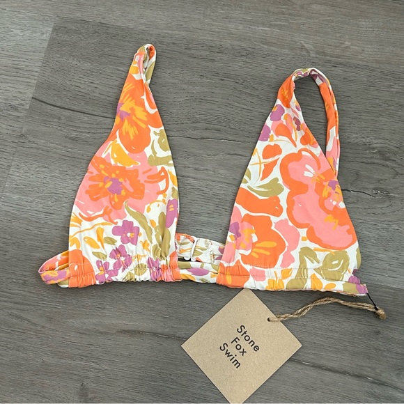 Stone Fox Swim Other - NWT stone fox swim bikini top size xs floral orange pink women’s‎